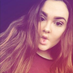 Meet your Posher, Breanna